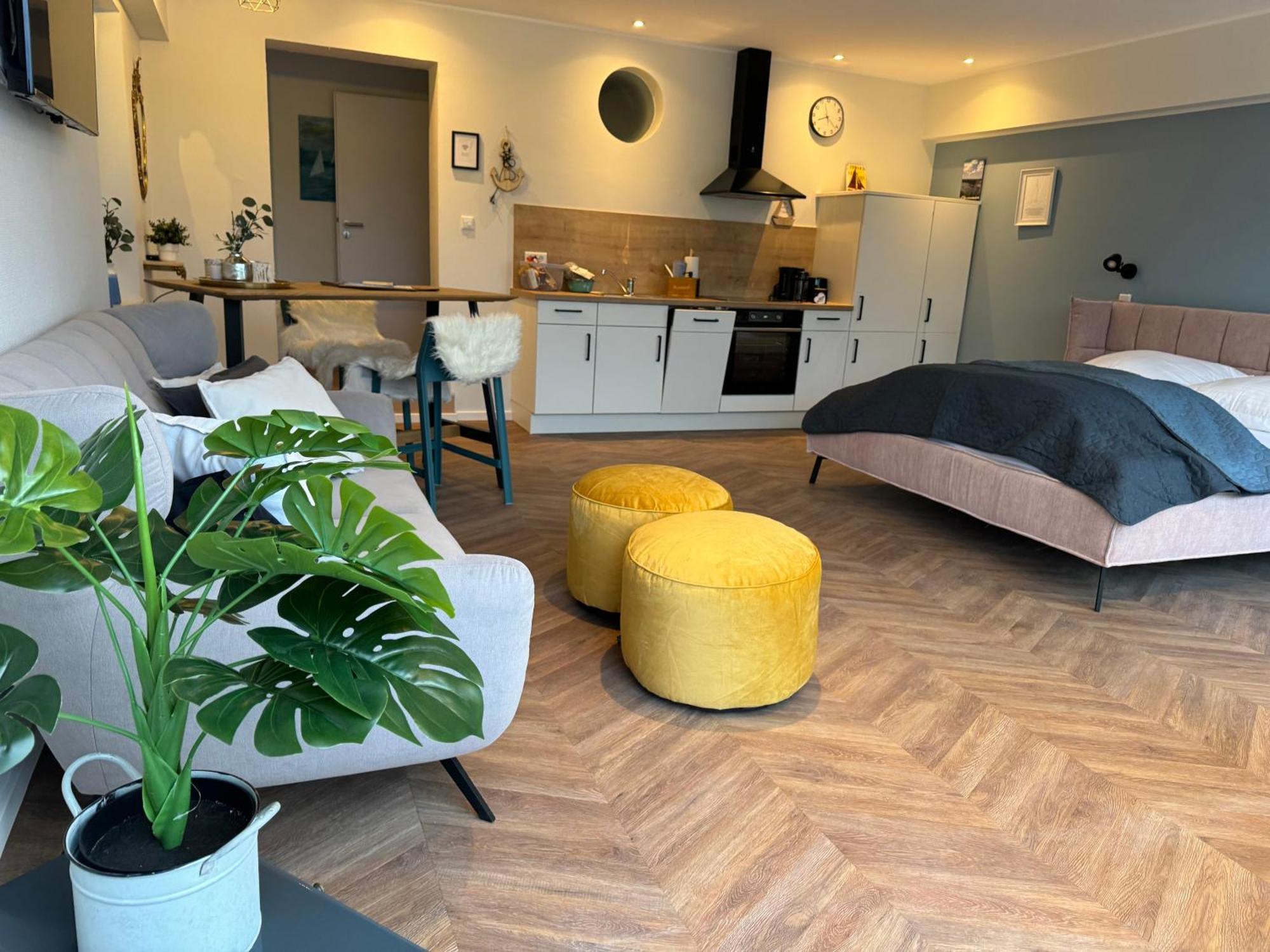 Ommi Kese See-Suite Sauna Biggesee Olpe bei Meschede Exteriör bild